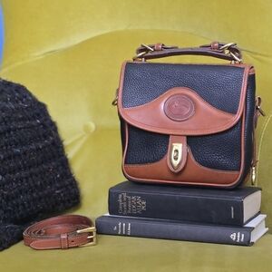 Book Tok Vintage Dooney & Bourke Station Bag